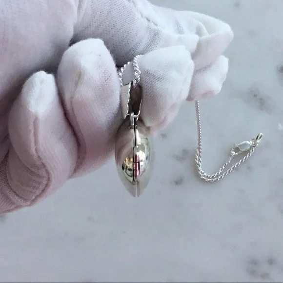 Sale $46 Firm! .925 Sterling Silver Puffed Heart Locket Necklace - Picture 13 of 16